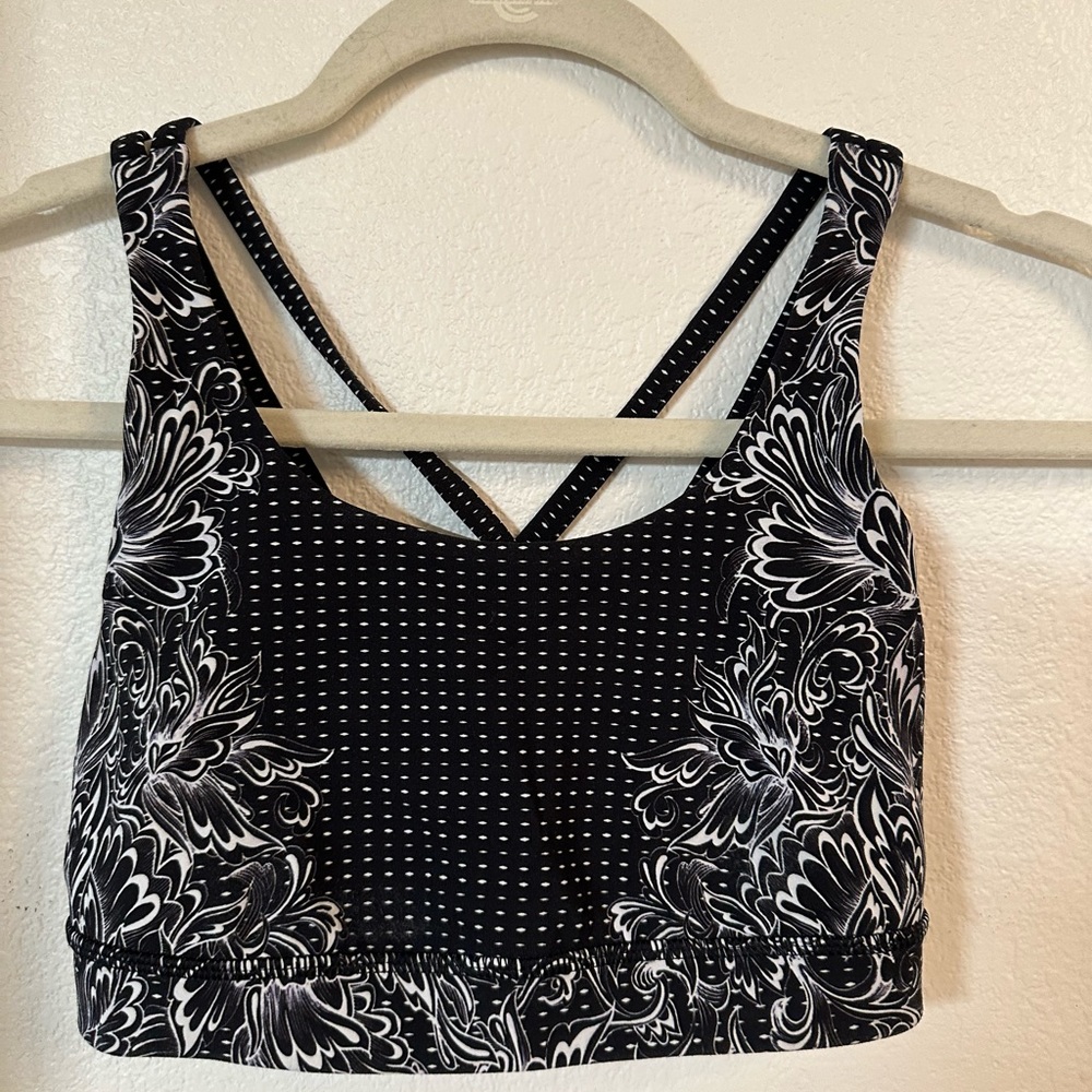 Lululemon Energy Sports Bra